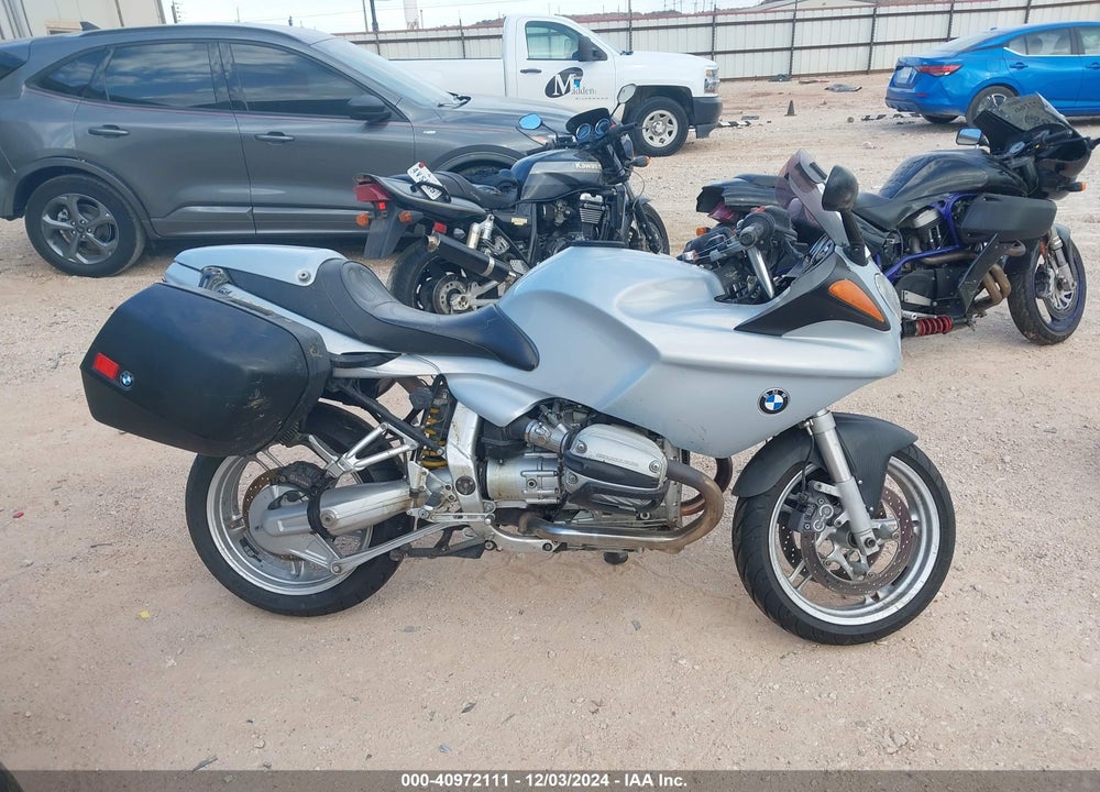 2001 BMW R1100 S VIN: WB10432A61ZB51823