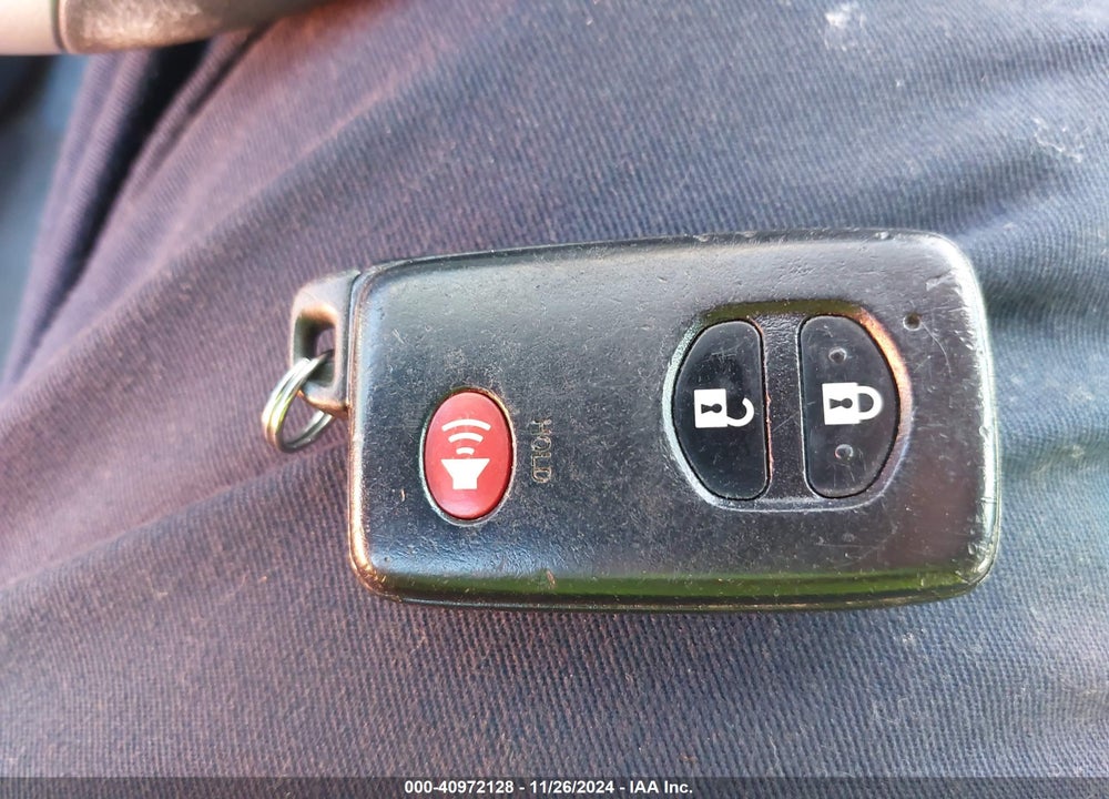 2010 TOYOTA PRIUS II VIN: JTDKN3DUXA1097051