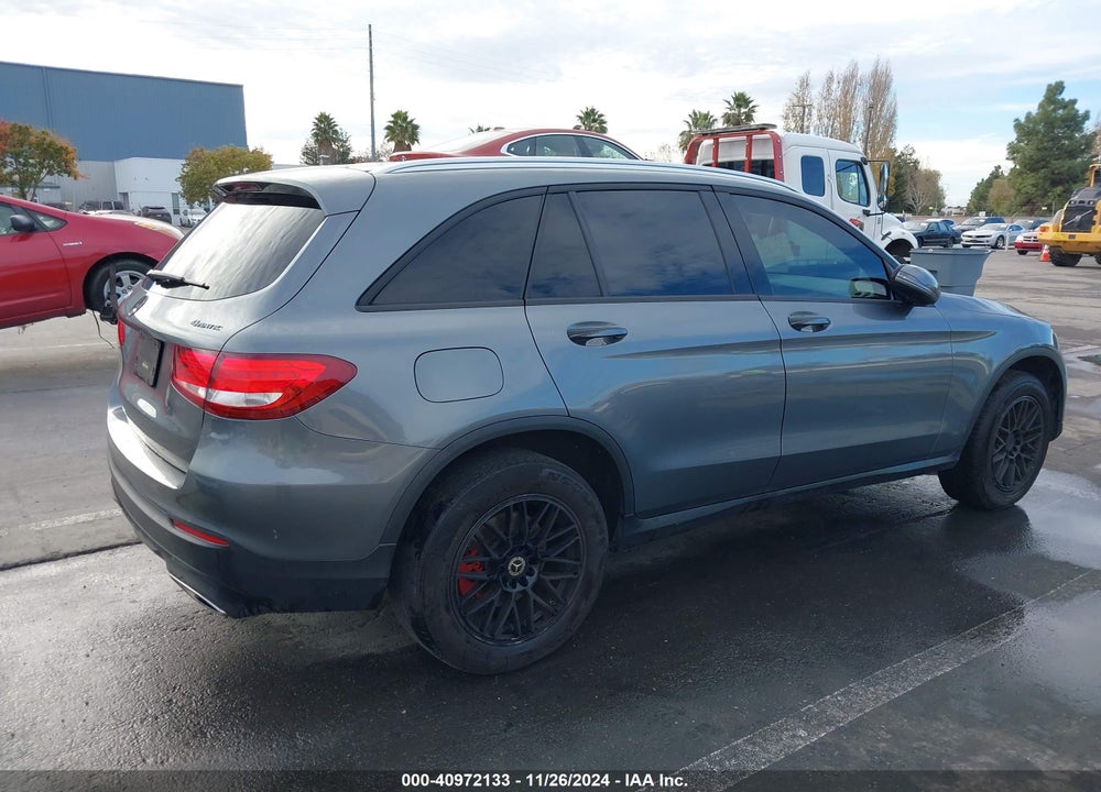 2017 MERCEDES-BENZ GLC 300 4MATIC VIN: WDC0G4KB3HV005820
