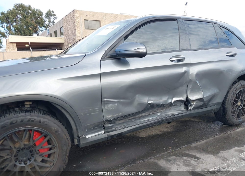 2017 MERCEDES-BENZ GLC 300 4MATIC VIN: WDC0G4KB3HV005820