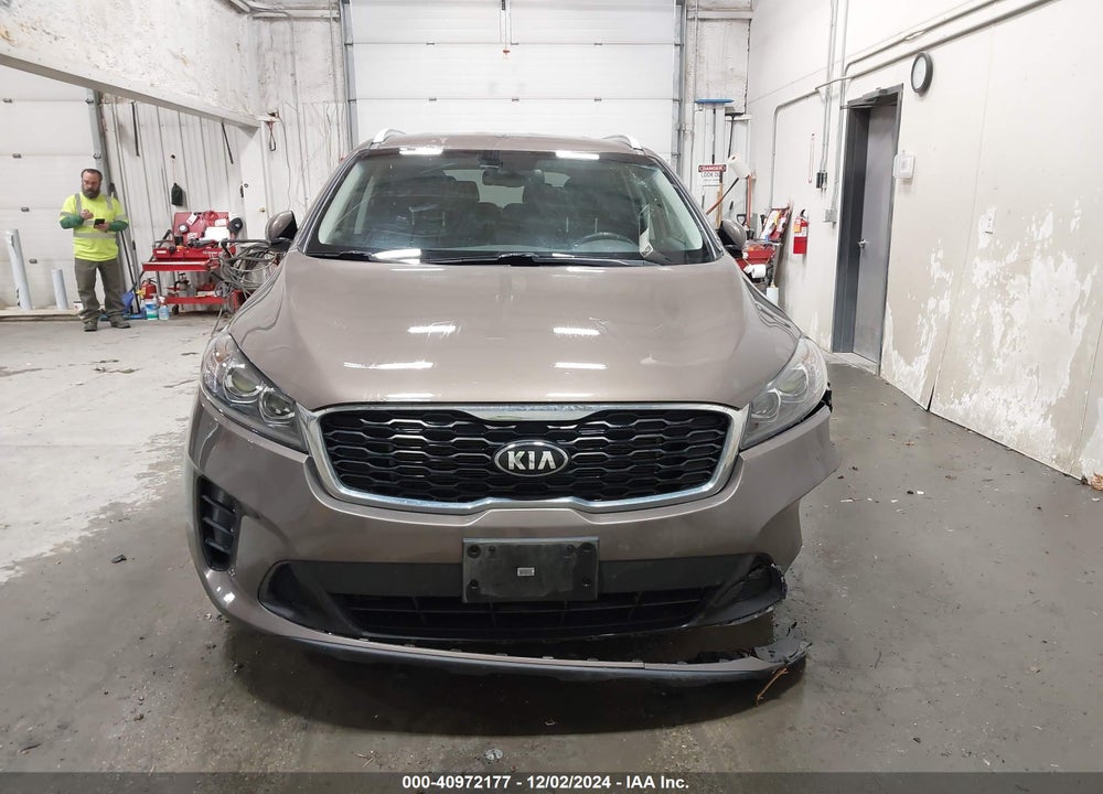 2019 KIA SORENTO 2.4L LX VIN: 5XYPGDA35KG596343