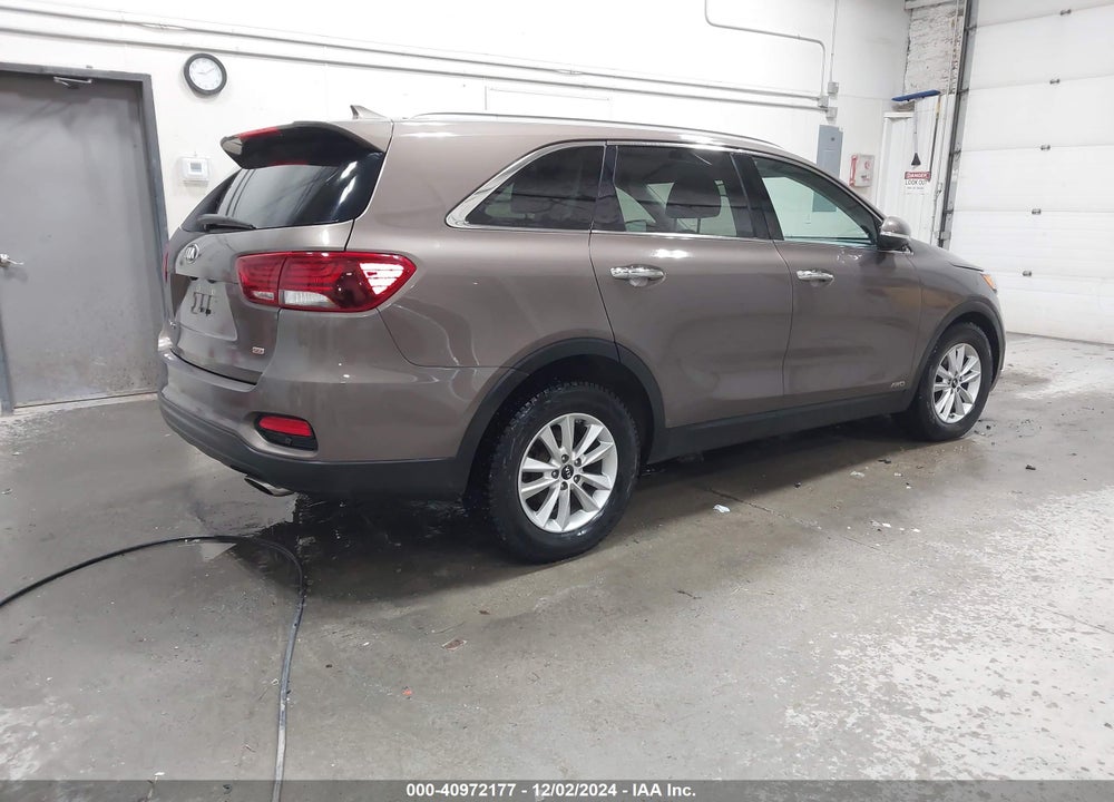2019 KIA SORENTO 2.4L LX VIN: 5XYPGDA35KG596343