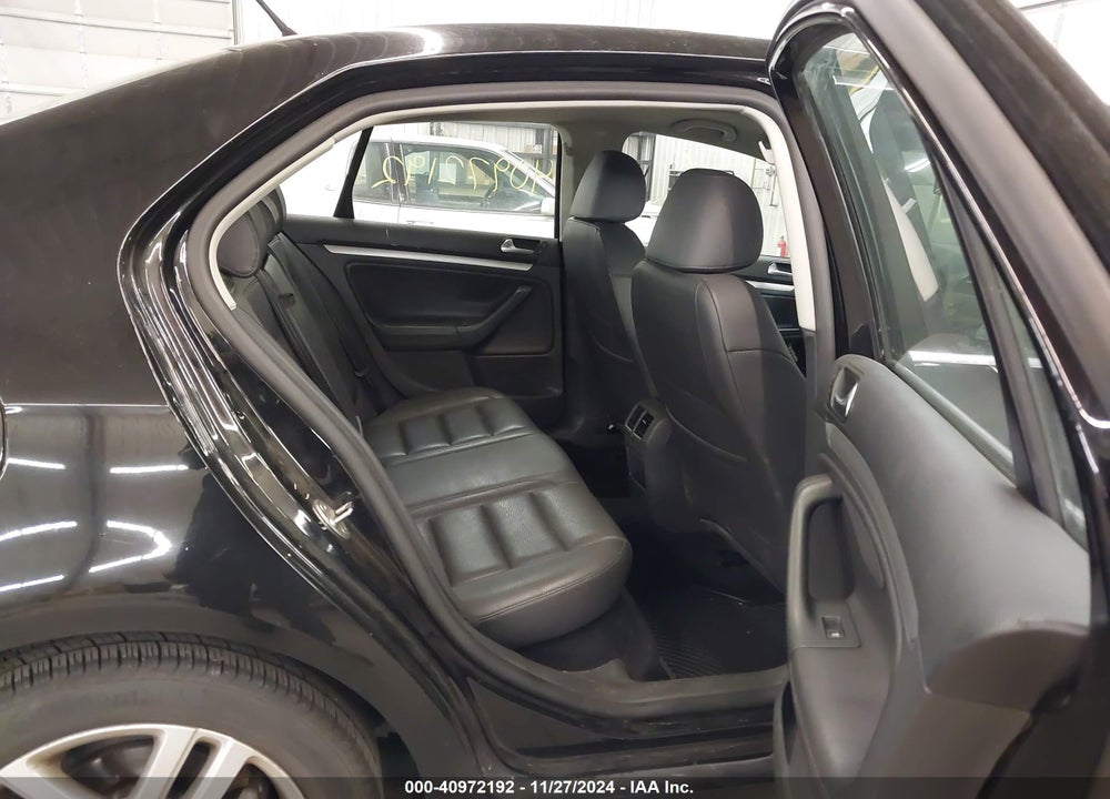 2007 VOLKSWAGEN JETTA WOLFSBURG EDITION VIN: 3VWEF71K47M069470