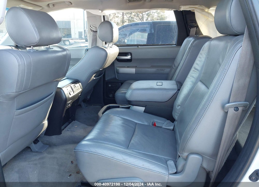 2008 TOYOTA SEQUOIA PLATINUM 5.7L V8 VIN: 5TDBY67A48S011255