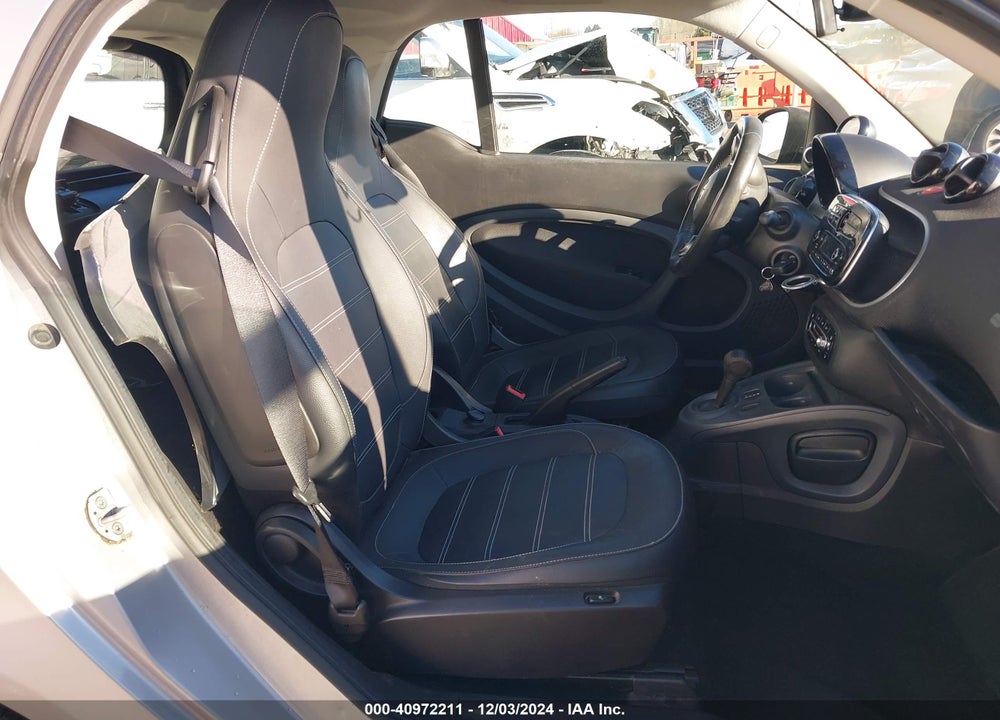 2016 SMART FORTWO PASSION/PRIME/PROXY/PURE VIN: WMEFJ5DA1GK062496