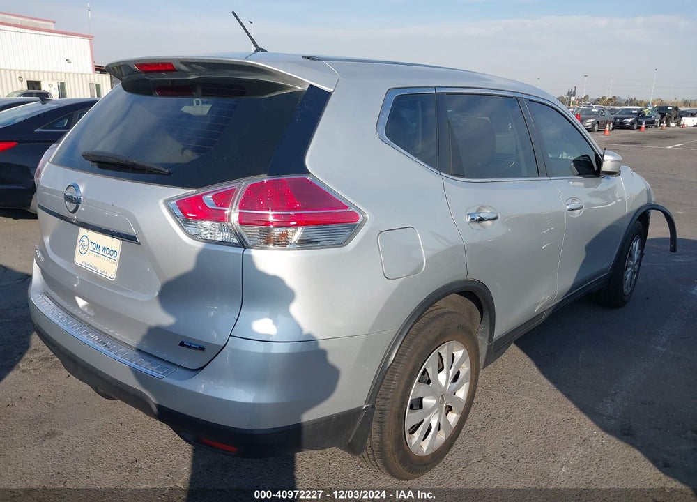 2014 NISSAN ROGUE S VIN: 5N1AT2MT9EC810417