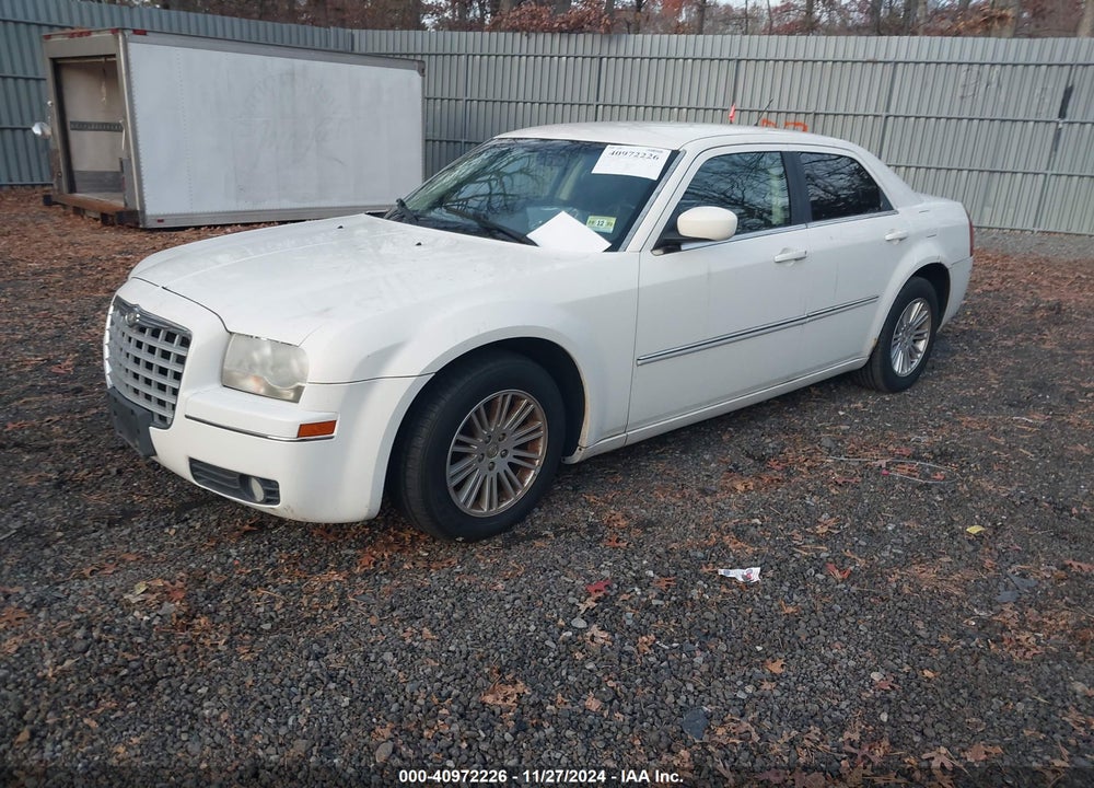 2008 CHRYSLER 300 TOURING VIN: 2C3KA53G88H255289