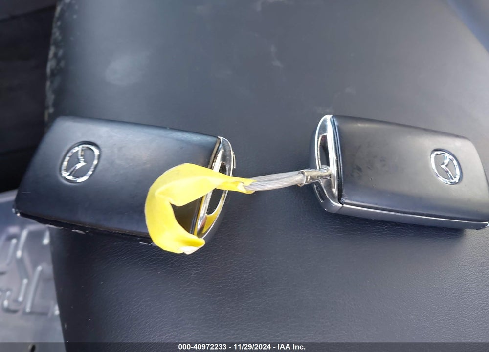 2024 MAZDA 3 2.5 S SELECT SPORT VIN: JM1BPAKM0R1712784