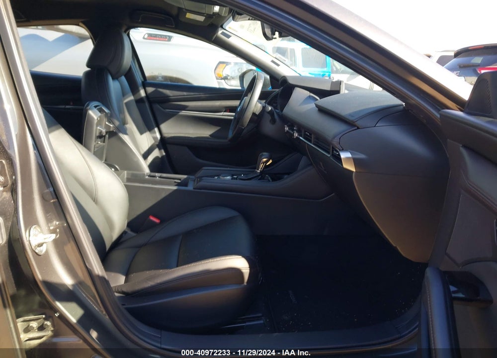2024 MAZDA 3 2.5 S SELECT SPORT VIN: JM1BPAKM0R1712784