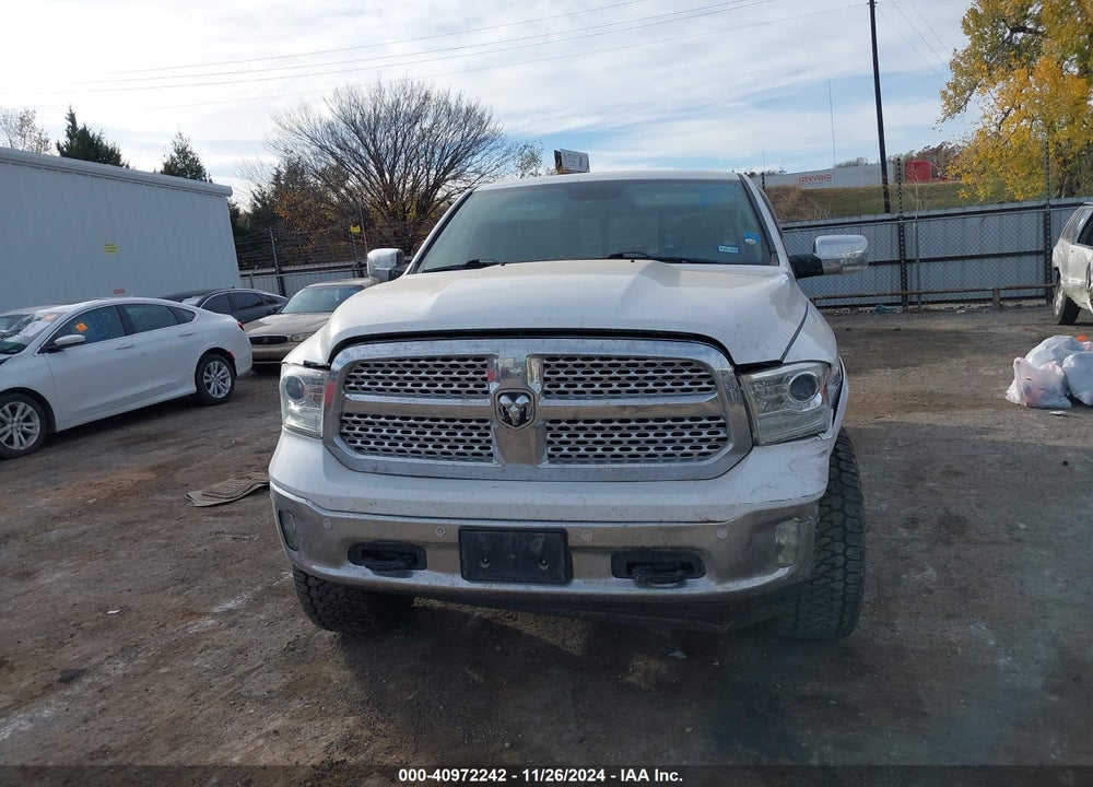 2017 RAM 1500 VIN: 1C6RR7NT8HS503226
