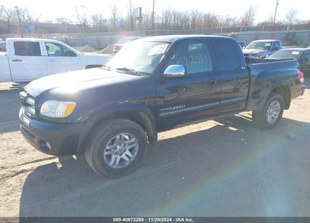 2004 TOYOTA TUNDRA SR5 V8 VIN: 5TBBT44154S445727