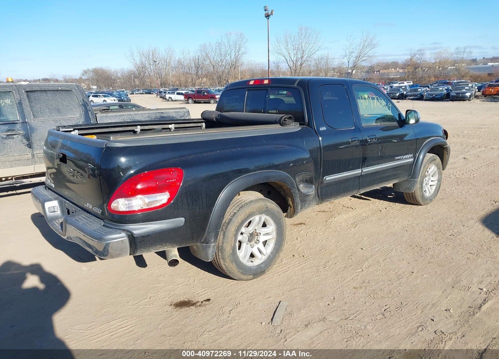 2004 TOYOTA TUNDRA SR5 V8 VIN: 5TBBT44154S445727