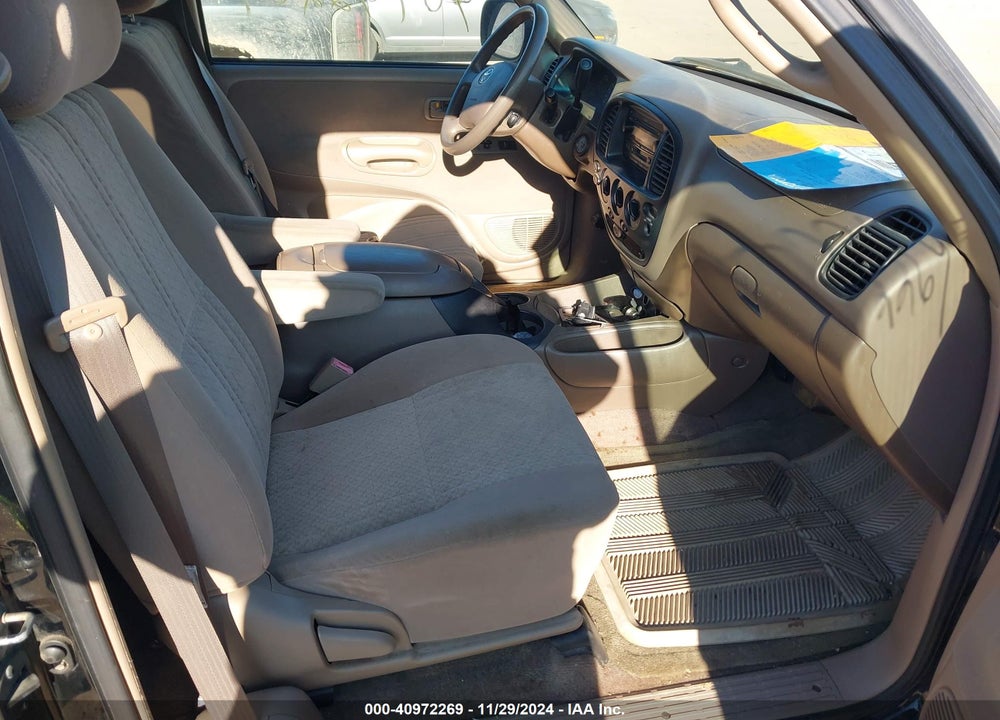 2004 TOYOTA TUNDRA SR5 V8 VIN: 5TBBT44154S445727
