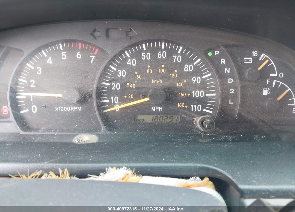 2001 TOYOTA TUNDRA SR5 V8 VIN: 5TBBT44191S208430
