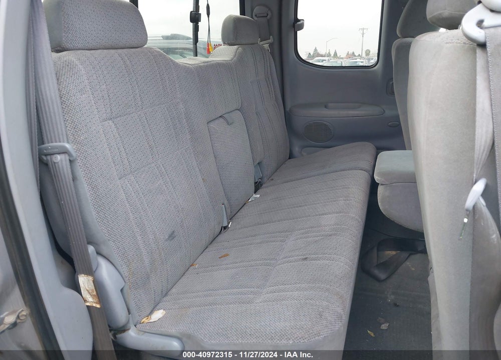 2001 TOYOTA TUNDRA SR5 V8 VIN: 5TBBT44191S208430
