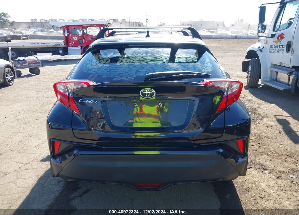 2018 TOYOTA C-HR XLE PREMIUM VIN: NMTKHMBX3JR010702