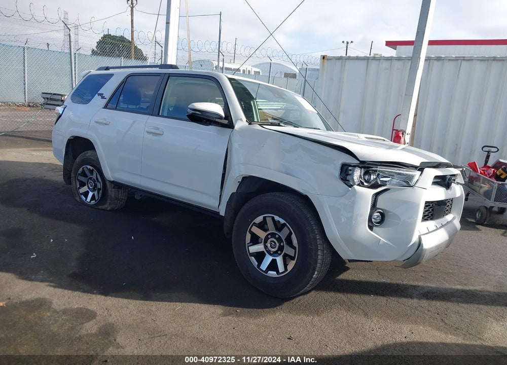 2023 TOYOTA 4RUNNER TRD OFF ROAD PREMIUM VIN: JTERU5JR2P6199822
