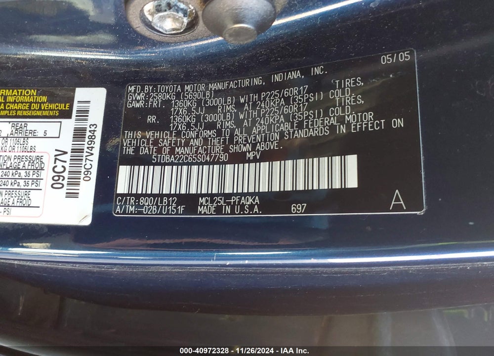 2005 TOYOTA SIENNA XLE LIMITED VIN: 5TDBA22C65S047790