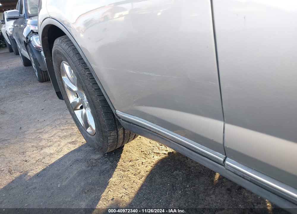 2003 INFINITI FX35 VIN: JNRAS08W13X002164