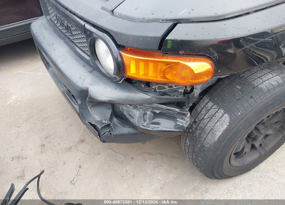 2007 TOYOTA FJ CRUISER VIN: JTEBU11F170093123