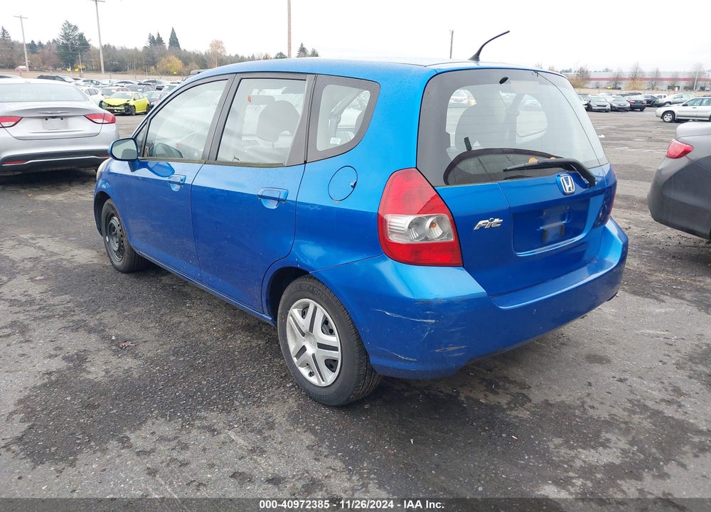 2008 HONDA FIT VIN: JHMGD38468S043784