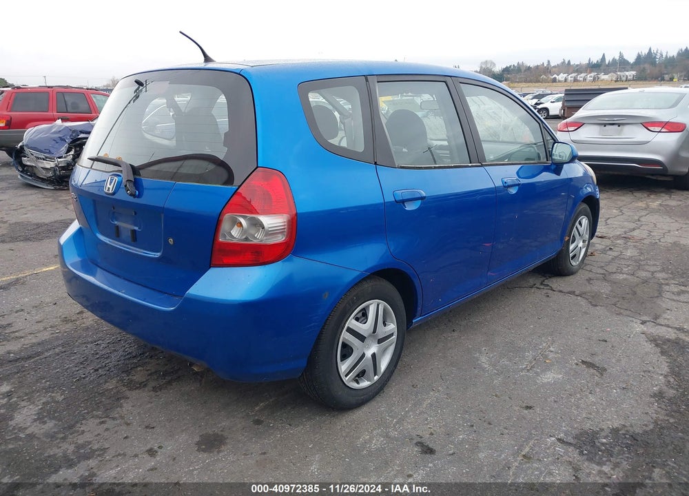 2008 HONDA FIT VIN: JHMGD38468S043784