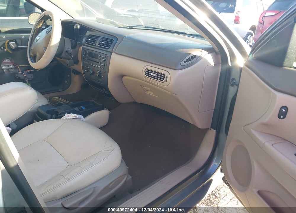 2001 FORD TAURUS SE VIN: 1FAFP58S31G271707