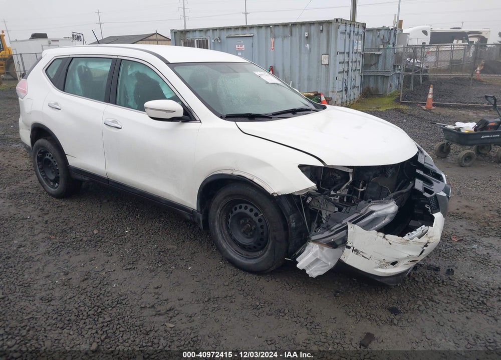 2015 NISSAN ROGUE S VIN: 5N1AT2MV3FC841567