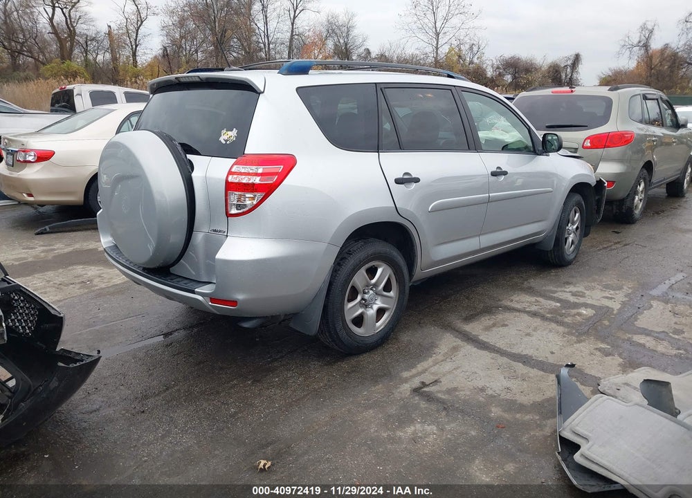2009 TOYOTA RAV4 VIN: JTMBF33VX95014181