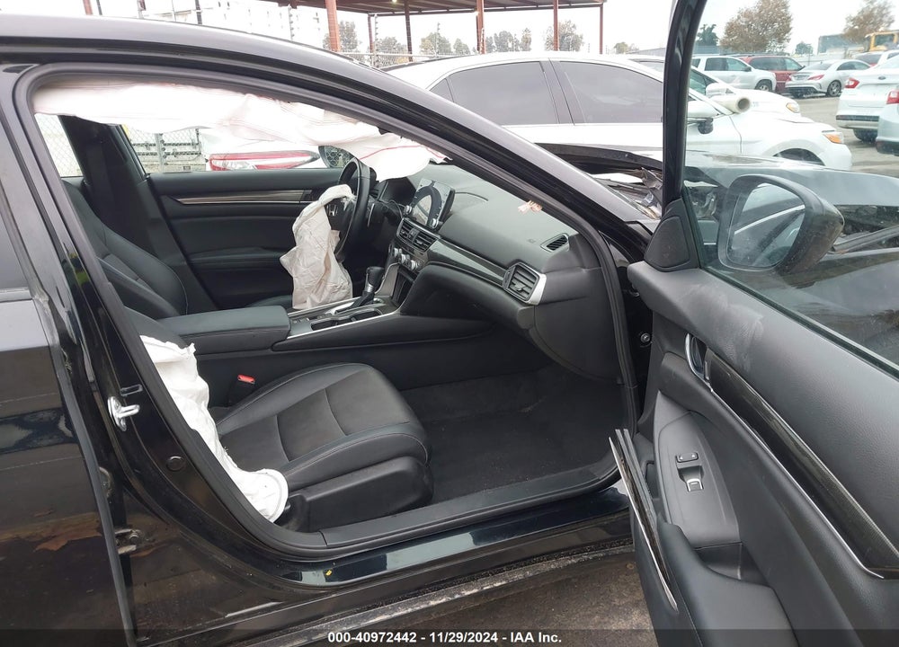 2022 HONDA ACCORD VIN: 1HGCV1F38NA064795