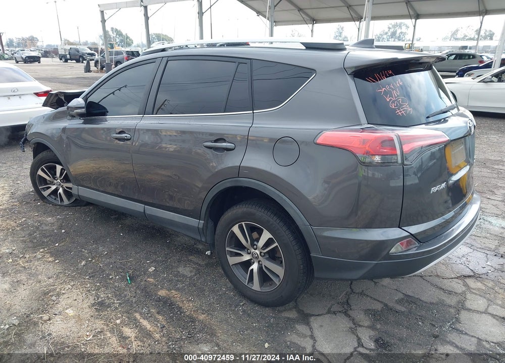 2016 TOYOTA RAV4 XLE VIN: 2T3WFREV6GW297217