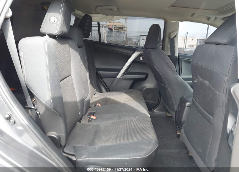 2016 TOYOTA RAV4 XLE VIN: 2T3WFREV6GW297217