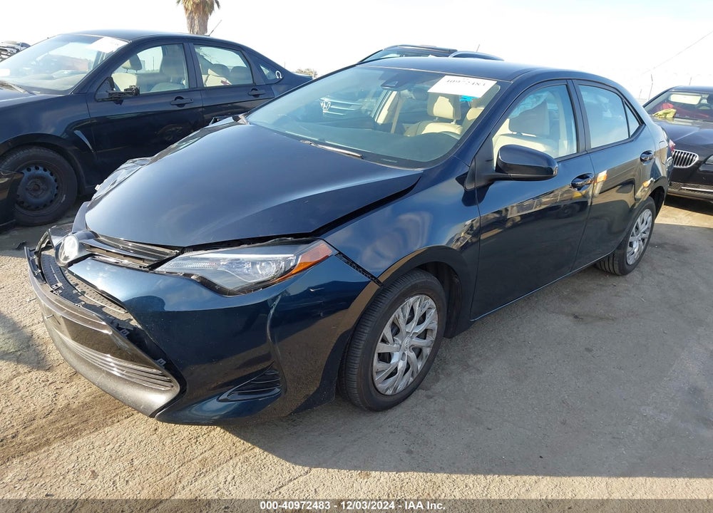 2017 TOYOTA COROLLA LE VIN: 5YFBURHE0HP711135
