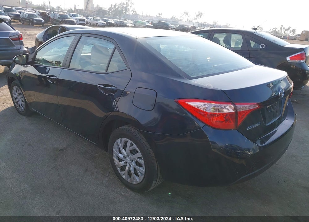 2017 TOYOTA COROLLA LE VIN: 5YFBURHE0HP711135