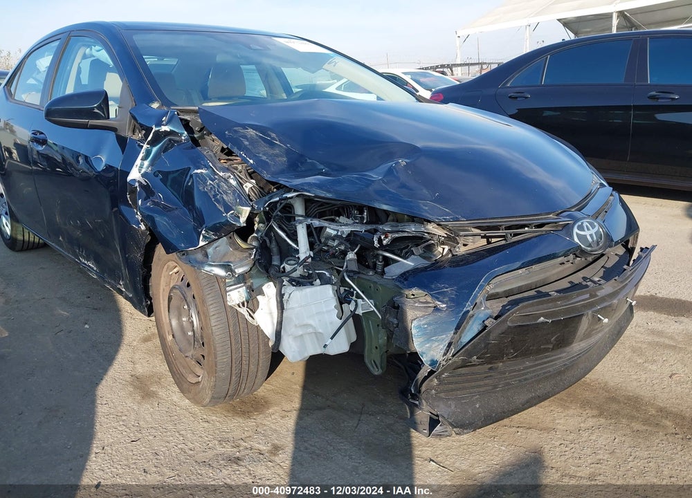 2017 TOYOTA COROLLA LE VIN: 5YFBURHE0HP711135