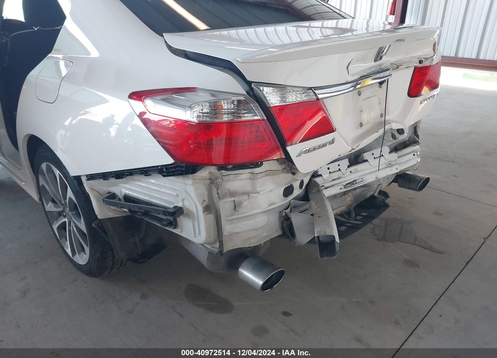 2015 HONDA ACCORD SPORT VIN: 1HGCR2F54FA157438