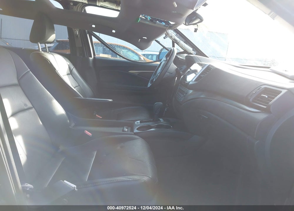 2018 HONDA PILOT EX-L VIN: 5FNYF6H84JB036498
