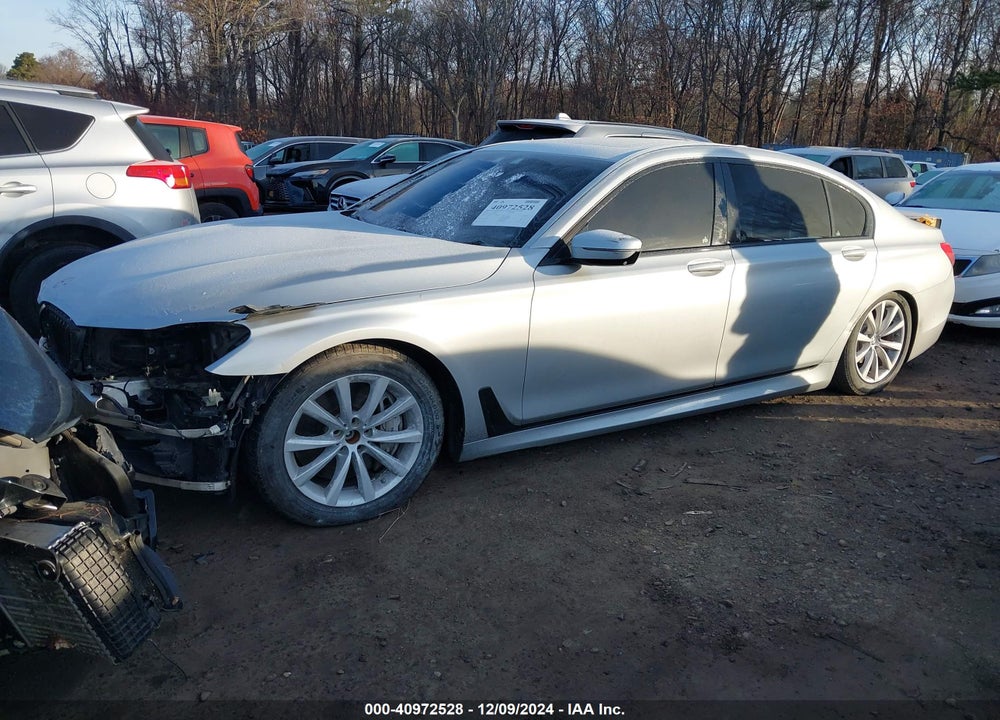 2018 BMW 7 SERIES VIN: WBA7F2C55JG423579