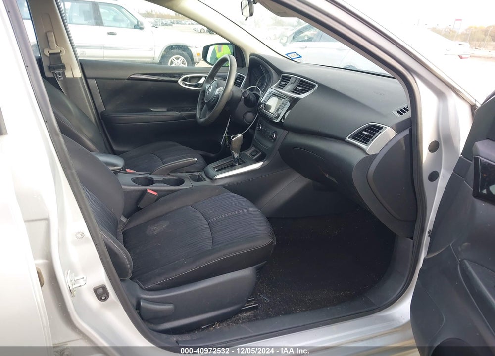 2017 NISSAN SENTRA VIN: 3N1AB7AP8HY315541