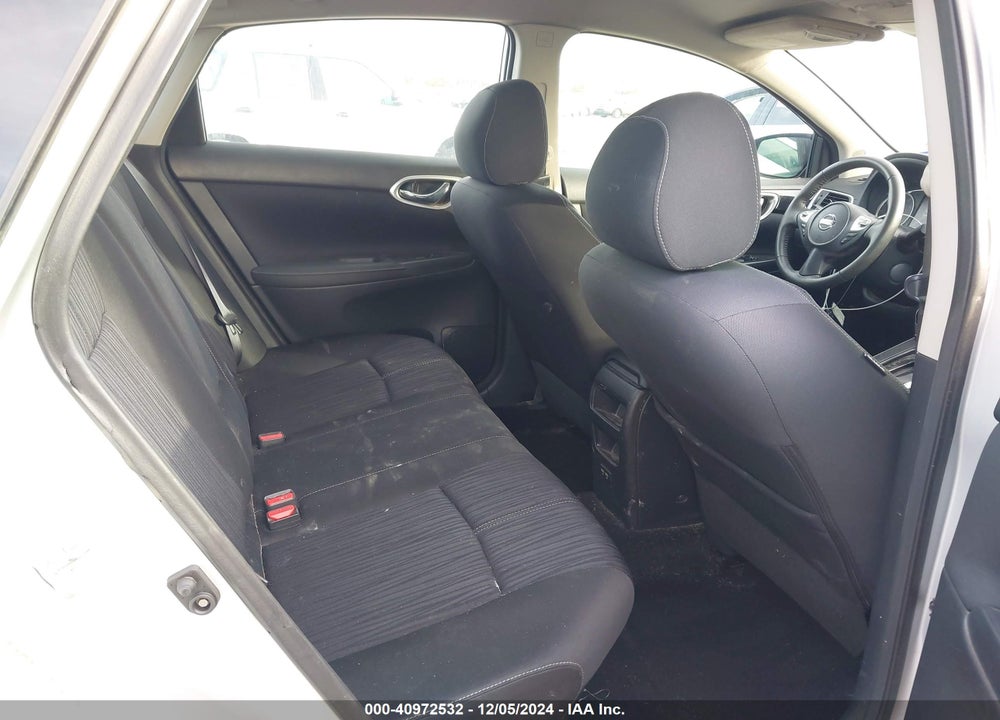 2017 NISSAN SENTRA VIN: 3N1AB7AP8HY315541
