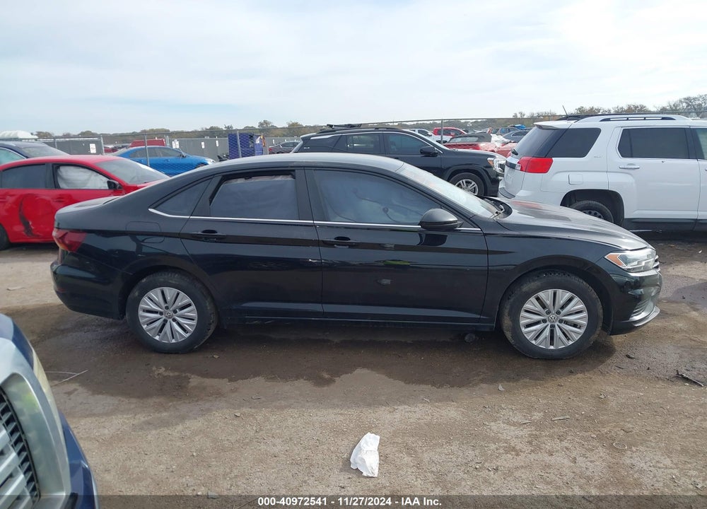 2019 VOLKSWAGEN JETTA 1.4T R-LINE/1.4T S/1.4T SE VIN: 3VWCB7BUXKM196414