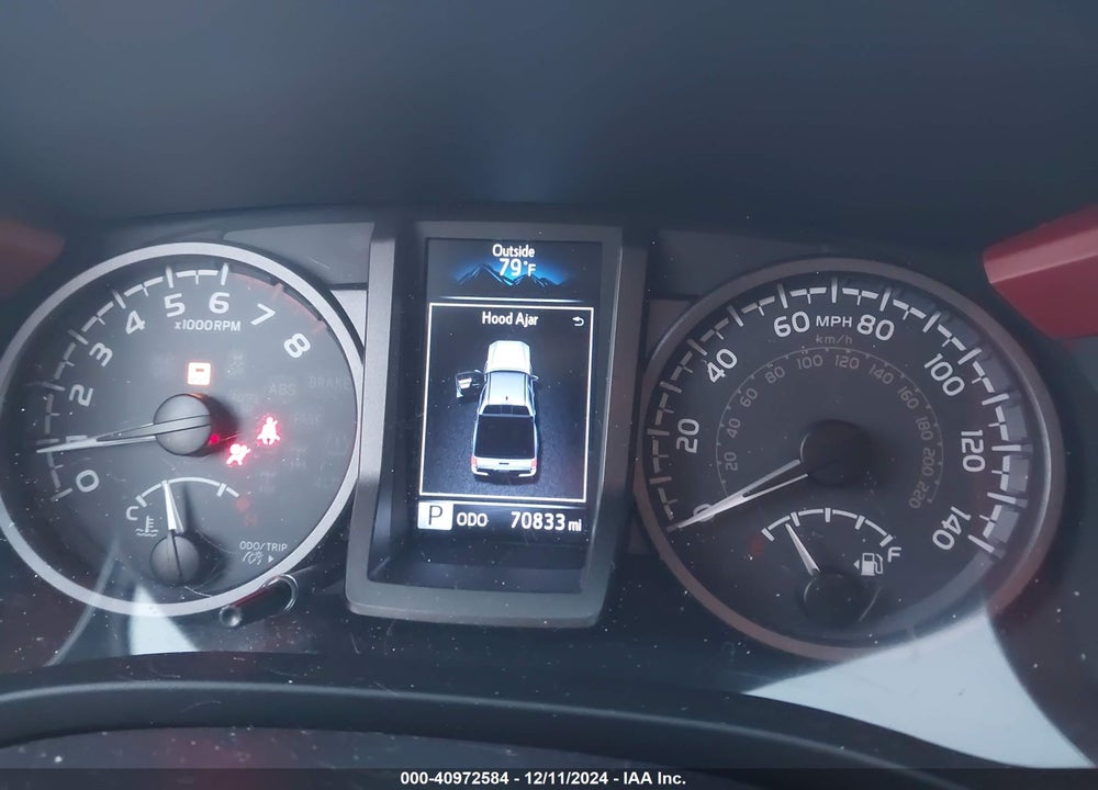 2017 TOYOTA TACOMA VIN: 3TMCZ5AN2HM120143