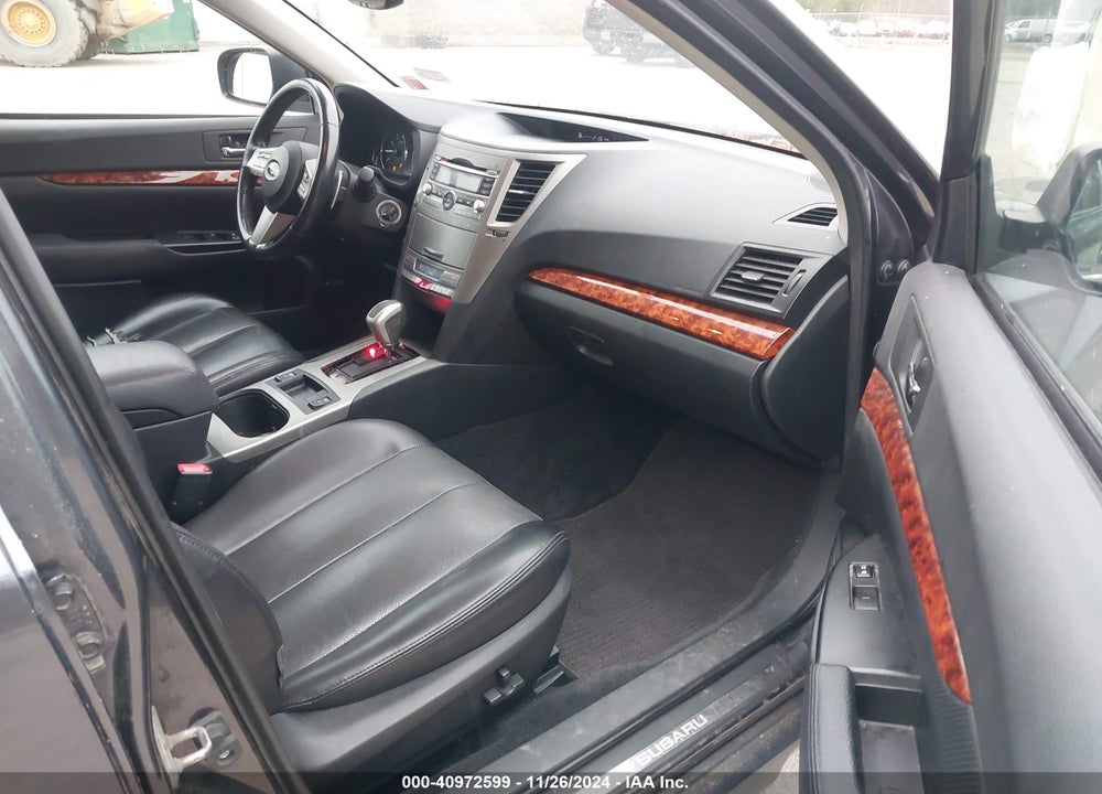 2011 SUBARU OUTBACK 2.5I LIMITED VIN: 4S4BRBKC9B3375139
