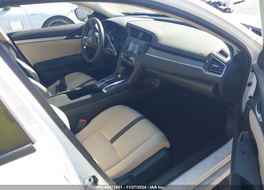 2016 HONDA CIVIC LX VIN: 2HGFC2F51GH523986