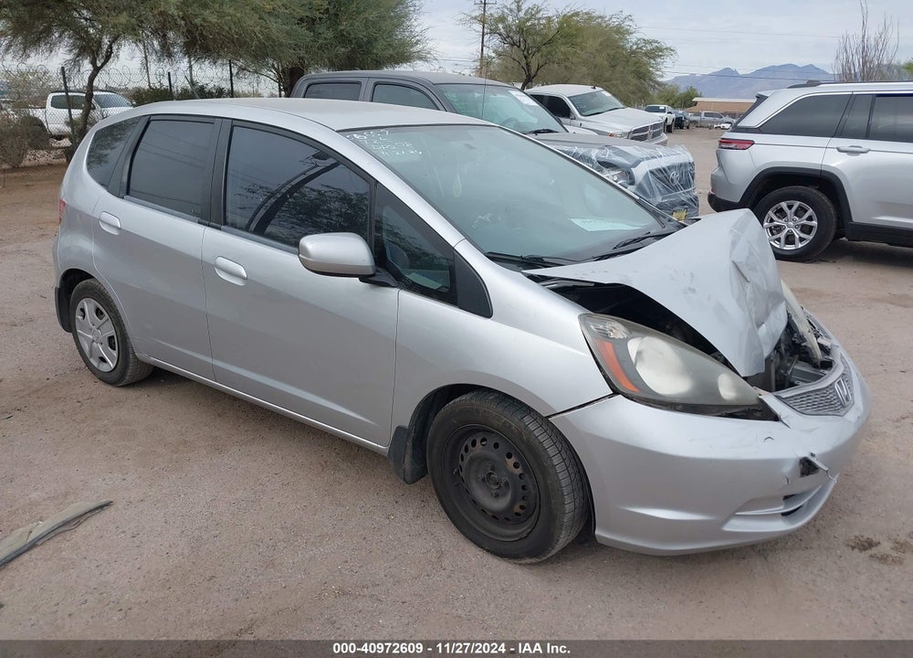 2012 HONDA FIT VIN: JHMGE8H36CC025323