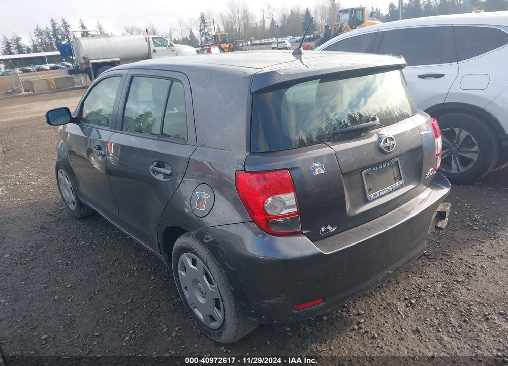 2013 SCION XD VIN: JTKKUPB40D1032834