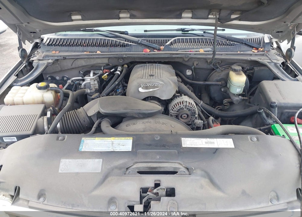 2001 CHEVROLET SUBURBAN 1500 LS VIN: 3GNEC16T81G147756