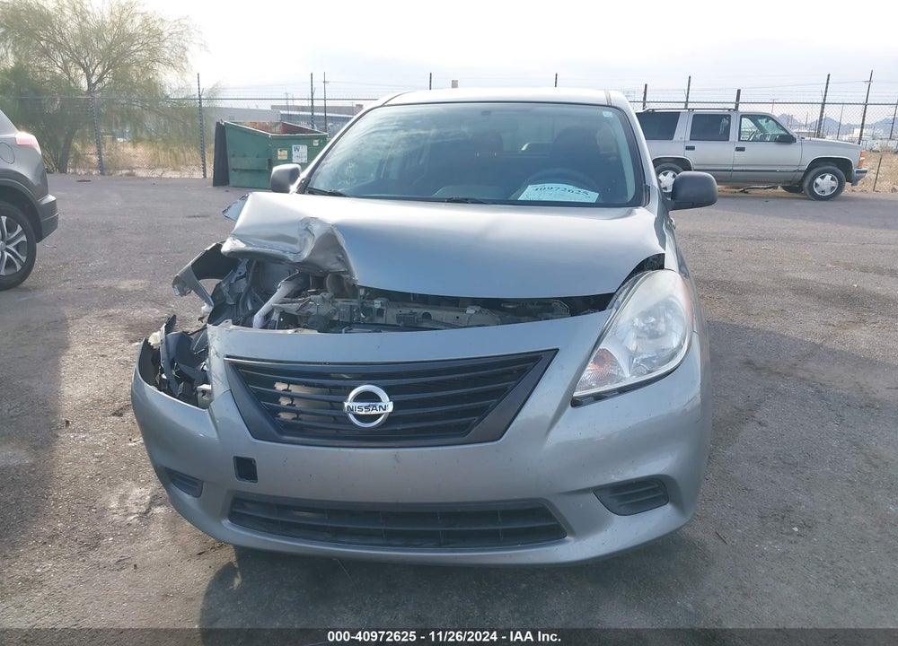 2013 NISSAN VERSA 1.6 S+ VIN: 3N1CN7AP8DL827310