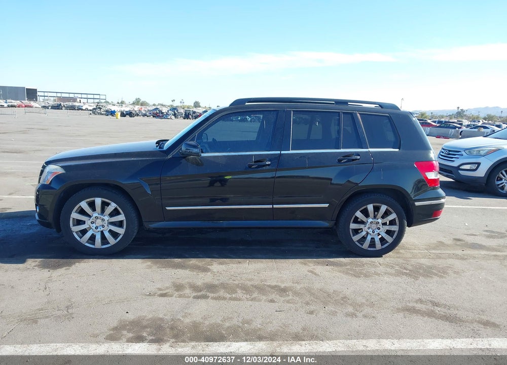 2011 MERCEDES-BENZ GLK 350 4MATIC VIN: WDCGG8HB4BF610993