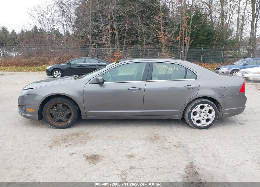2011 FORD FUSION SE VIN: 3FAHP0HA3BR109718